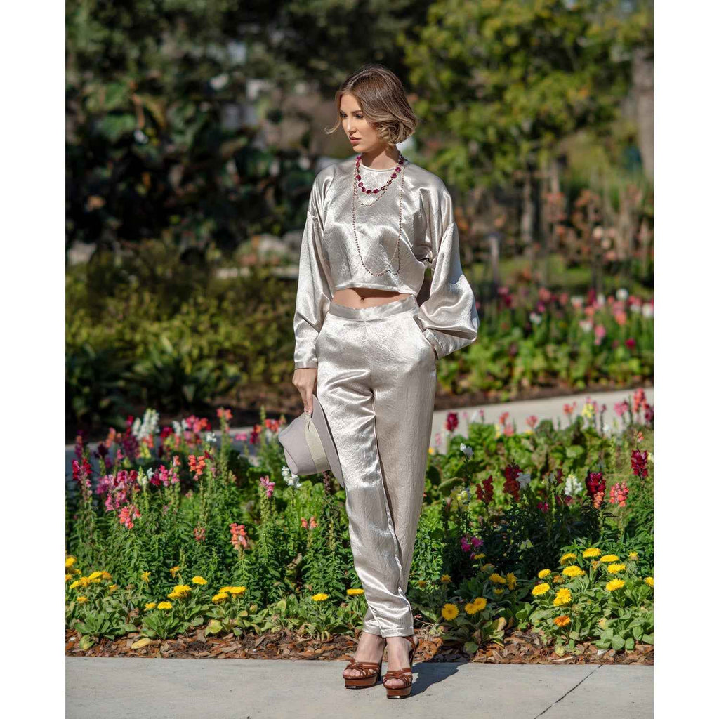 Sophie Beige Crop Top – Women’s Chic Cropped Top