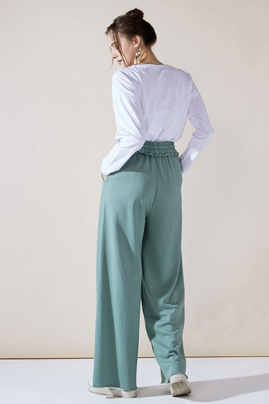 Plus Ruffle Wide Leg Fray Hem Sweatpants