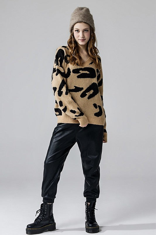 Plus Fuzzy Mohair Jacquard V-Neck Leopard Sweater