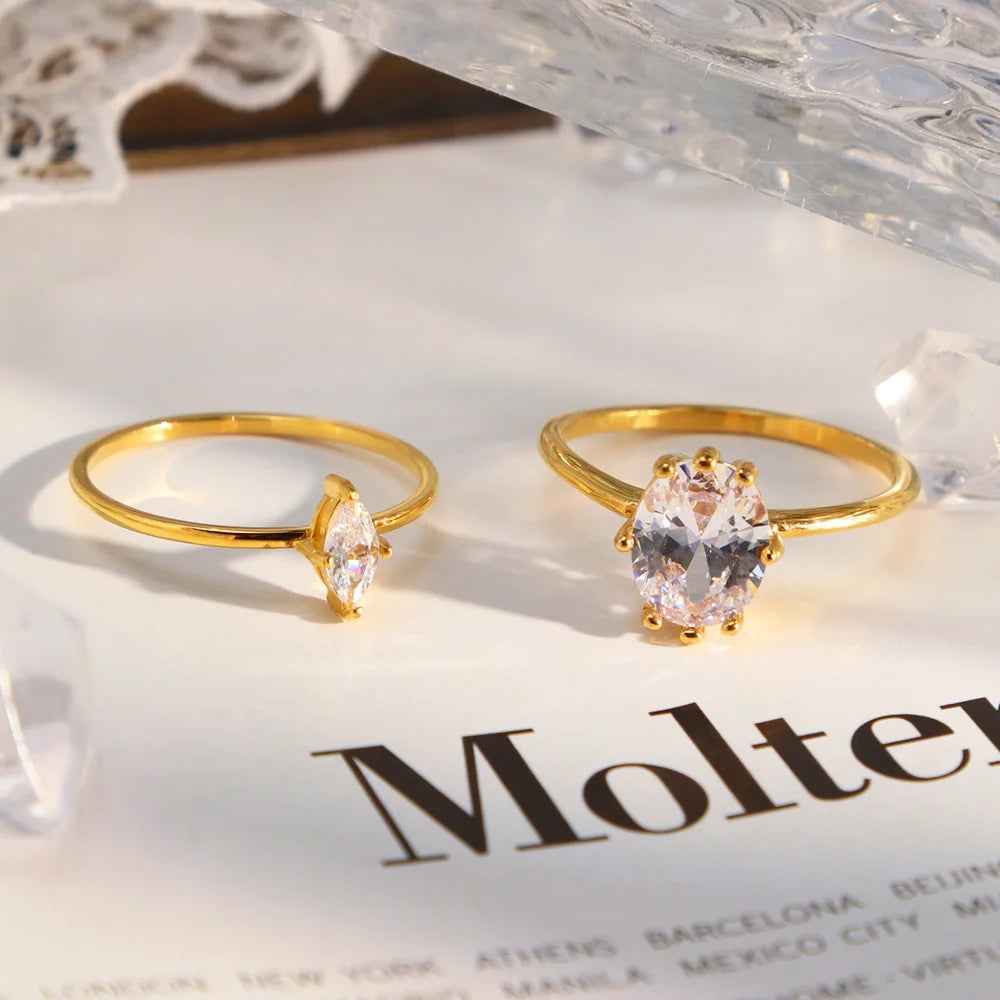 L'Éclat Solitaire Ring