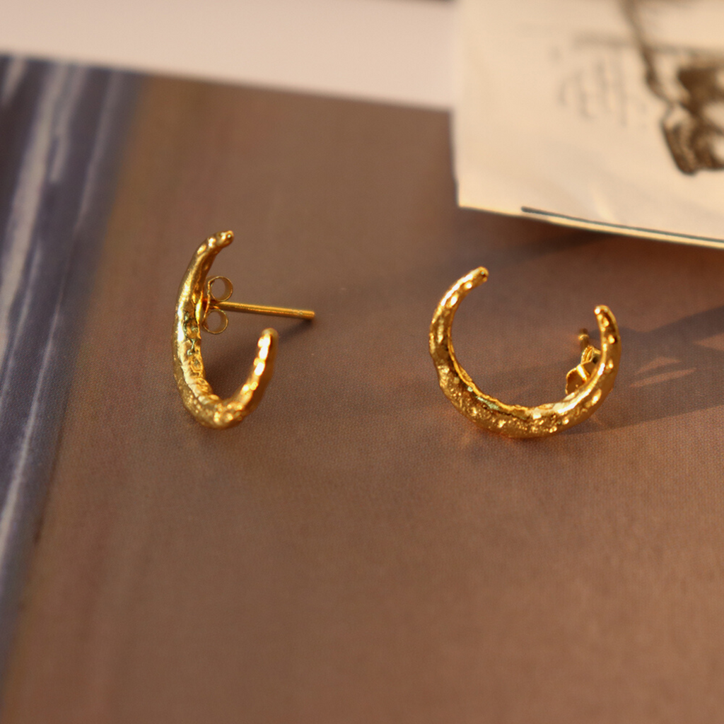 BOUCLES D'OREILLES À CHARME LUNE