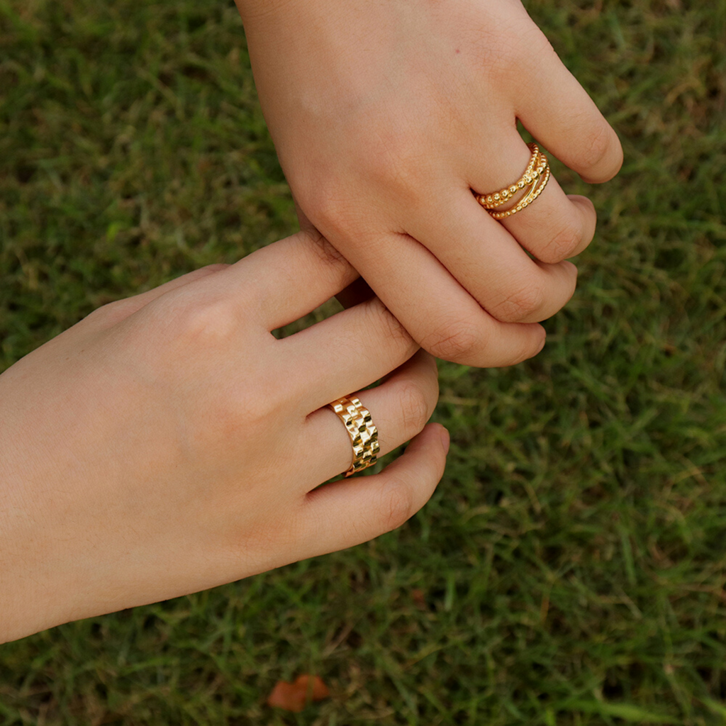 ANILLO DE ORO ABSOLON