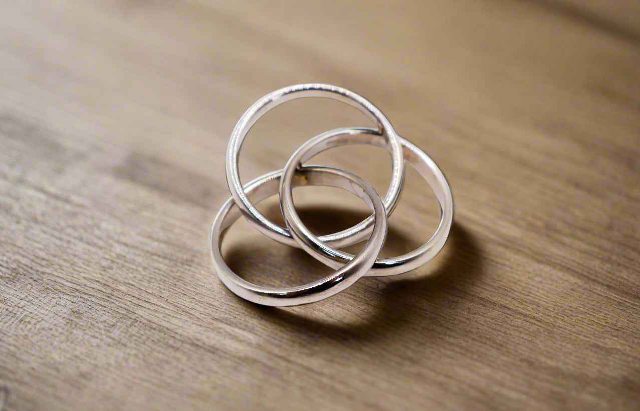 Ensemble de bagues Trinity en argent - L'élégance redéfinie