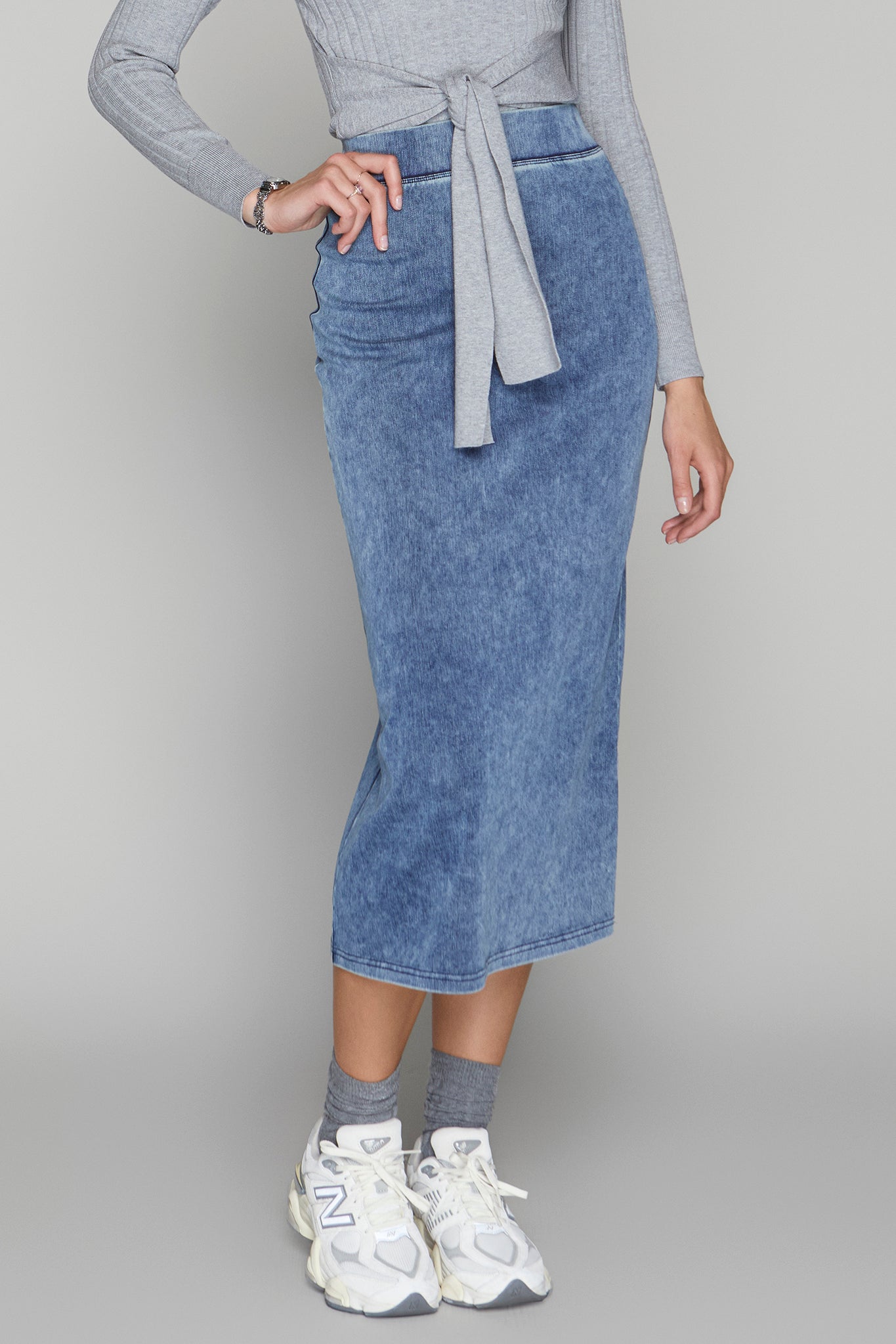 Jasper Skirt in Midwash Denim