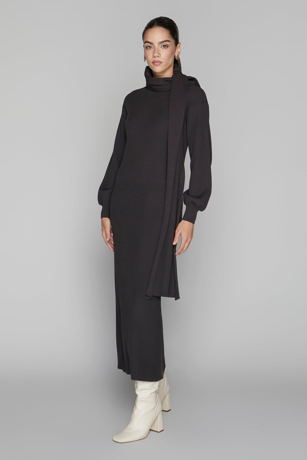 Lowry Dress in Smoked Sage