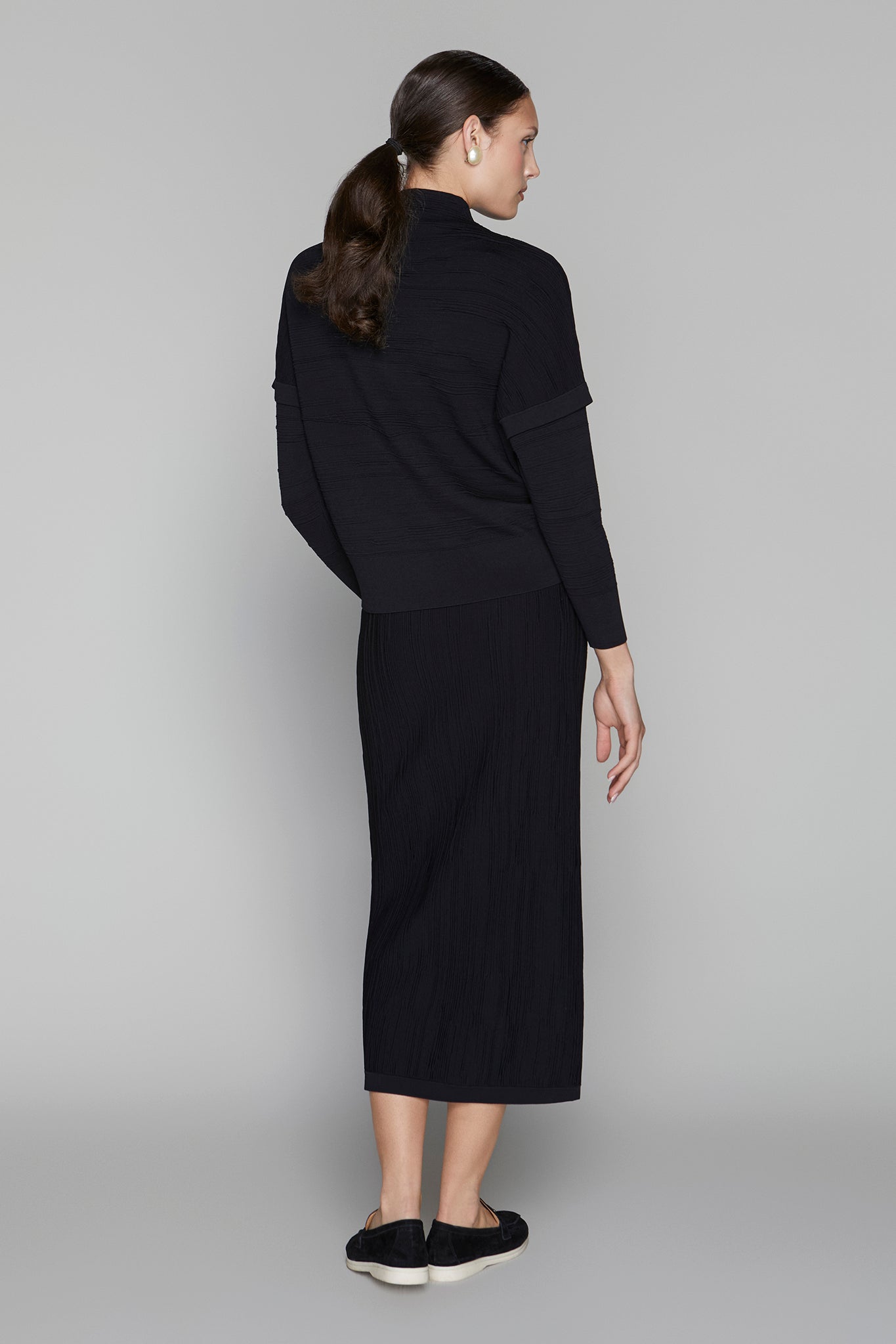 Canton Zip Top in Black