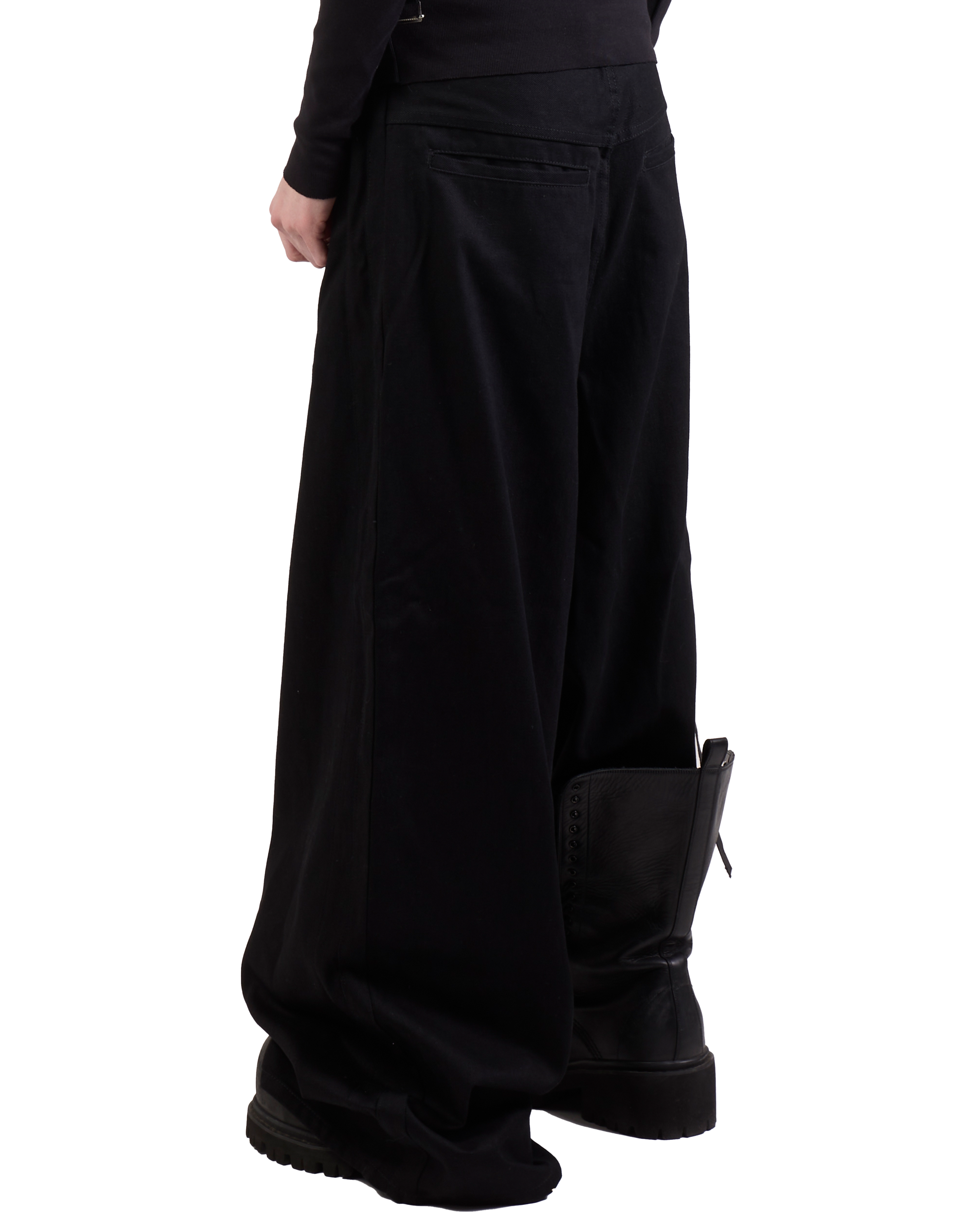 BLACK SCOUT DENIM - Lolomo!