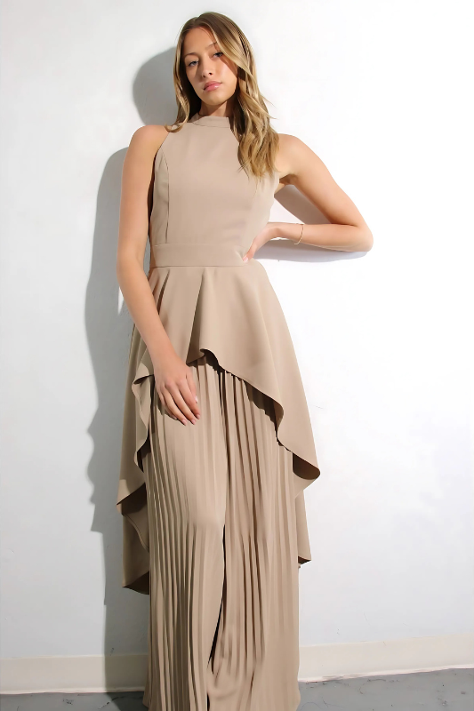 Escape to Milan Taupe Pleated Pants Set - Lolomo!