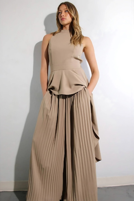 Escape to Milan Taupe Pleated Pants Set - Lolomo!