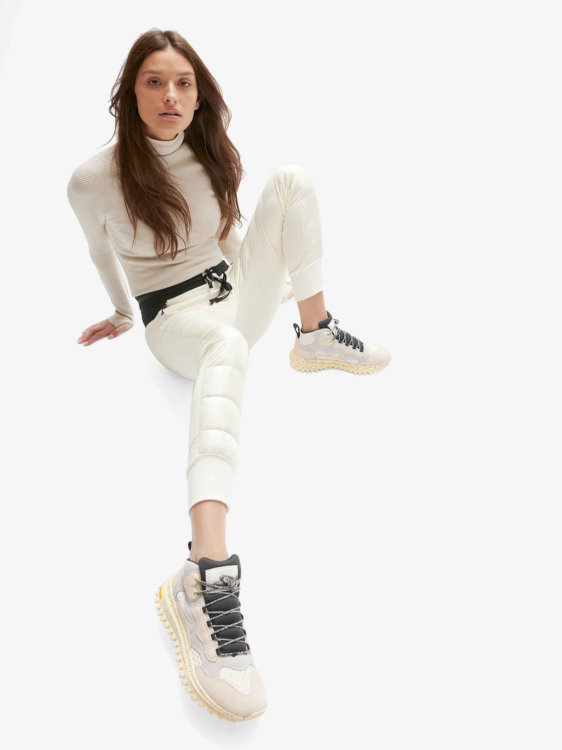 Hybrid Down Jogger - Pearl