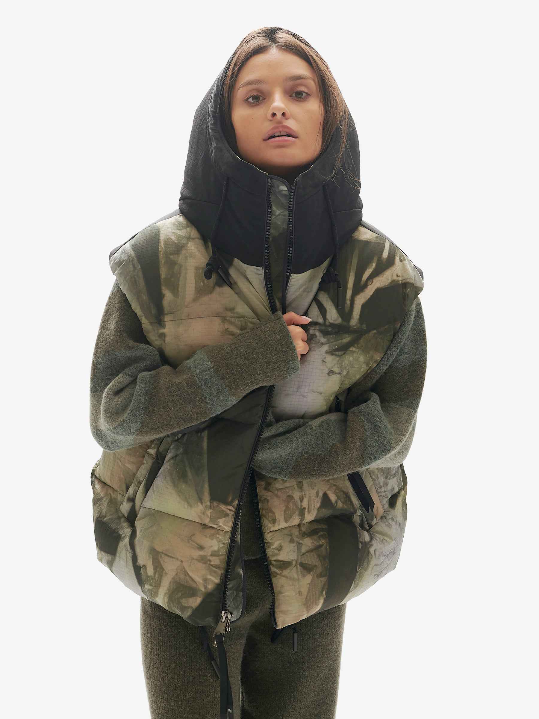 Hooded Down Vest - Rekall Tie