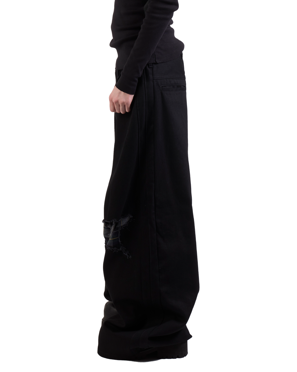 BLACK PLAID SCOUT DENIM