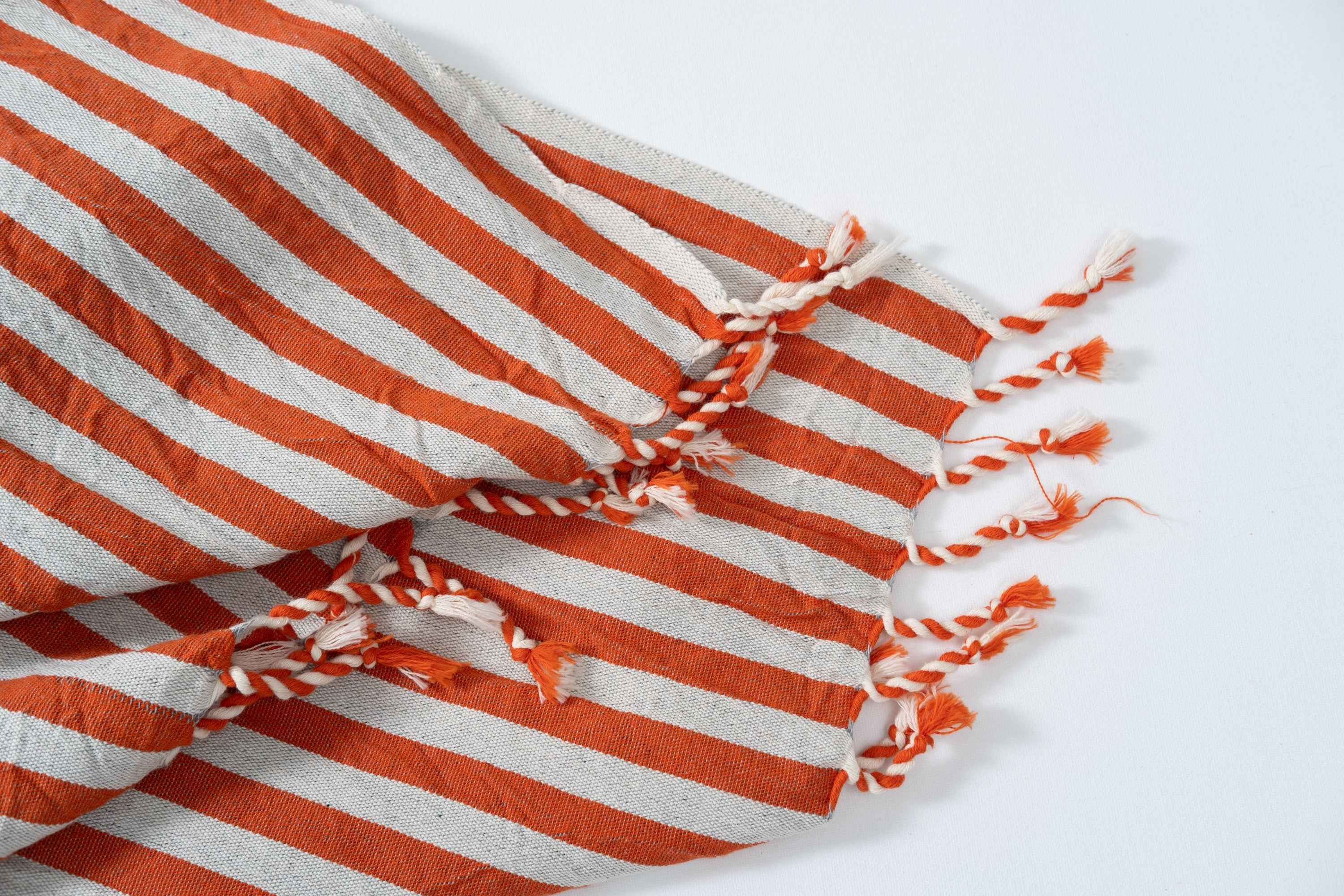 Girit Burgundy Towel