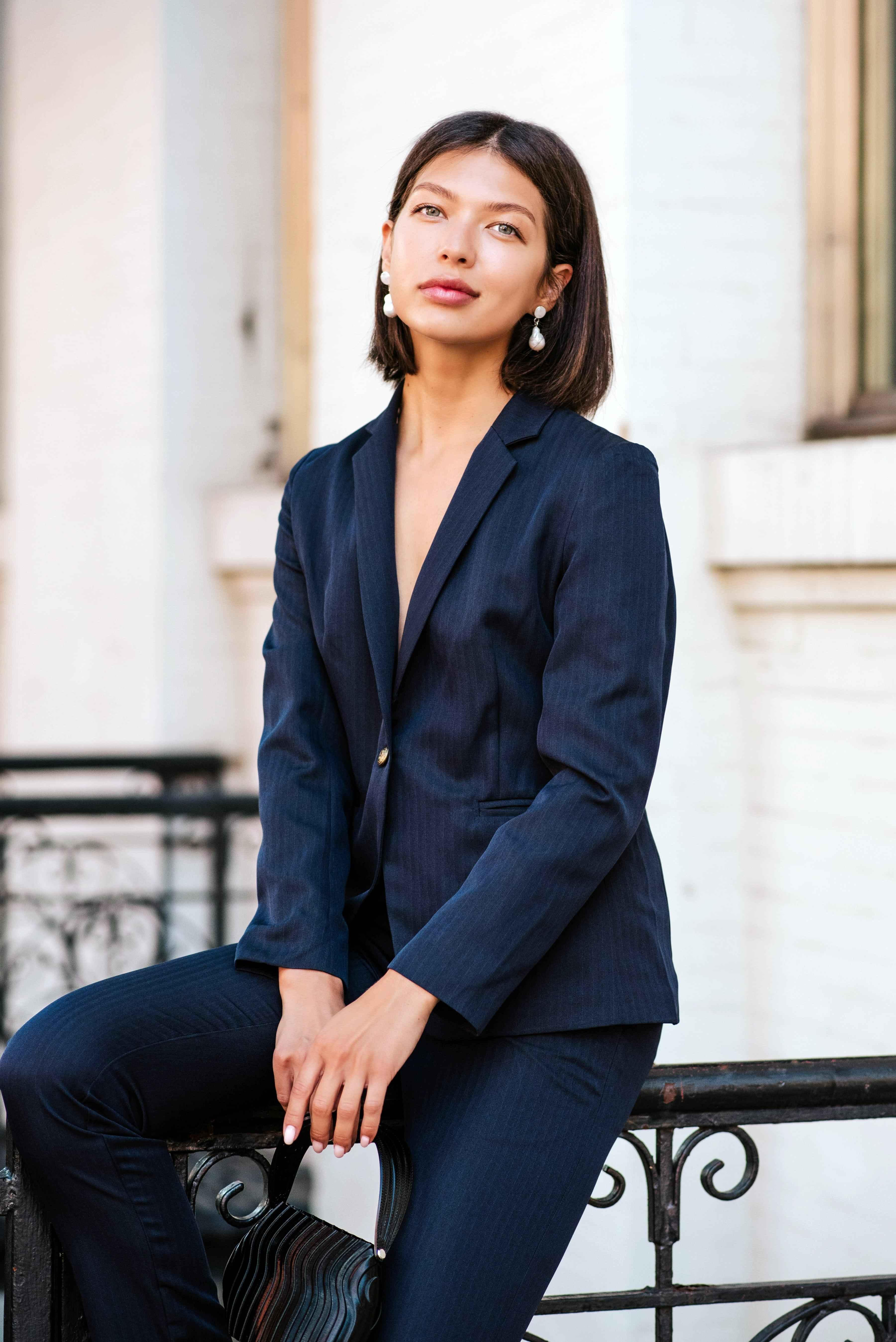 Navy Peak-Lapels Single-Breasted Blazer – Women’s Tailored Jacket