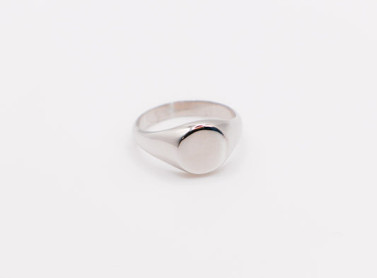 Italian Oval Silver Ring – Elegant Statement Ring for Women - Lolomo!