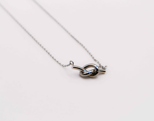 Eternal Knot Silver Necklace –Luxury Silver Pendant Necklace for Women