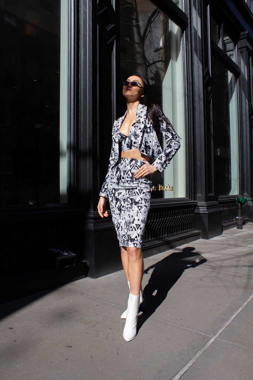 Amour Geometric Pencil Skirt – Stylish Women’s Fitted Skirt