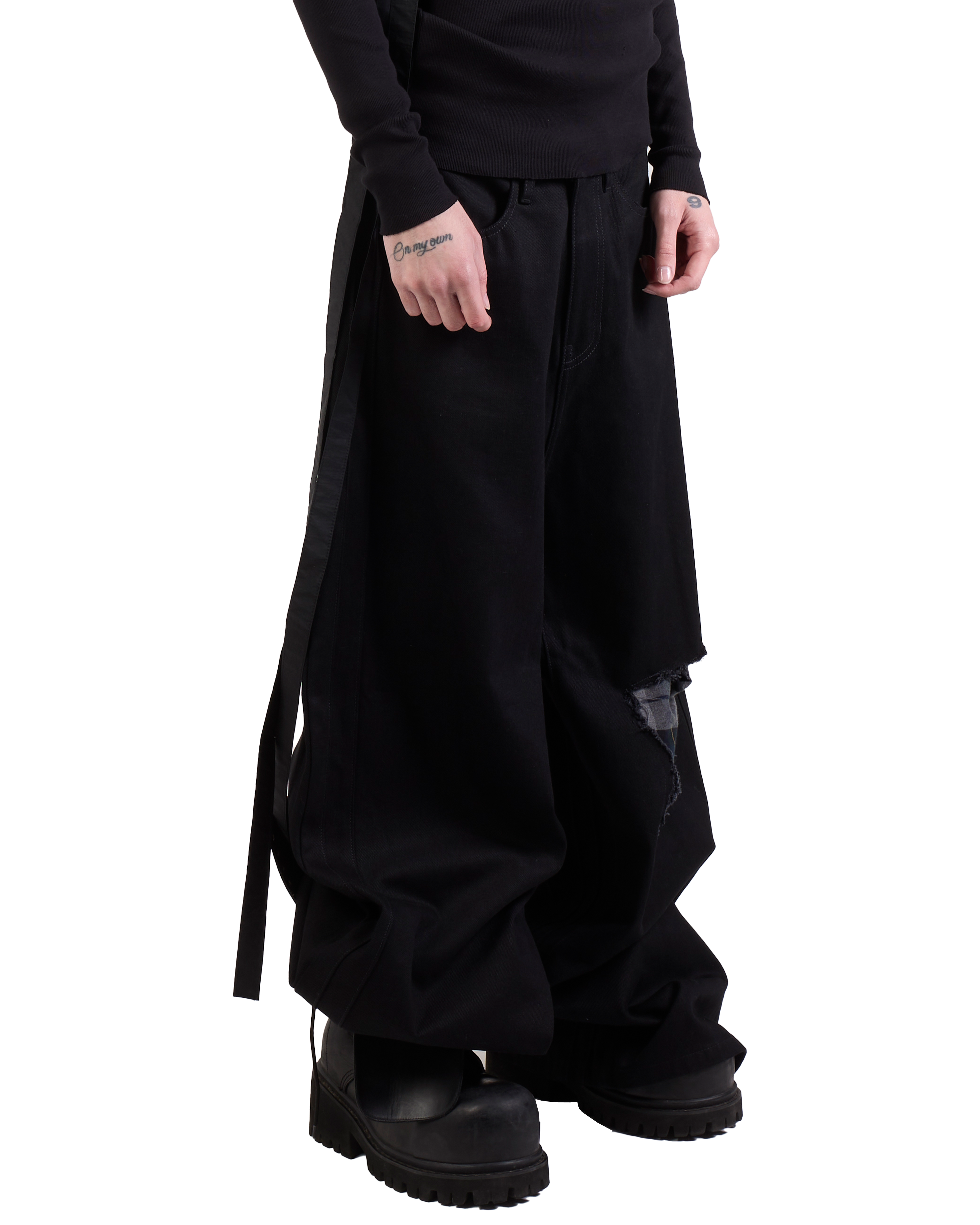 BLACK PLAID SCOUT DENIM