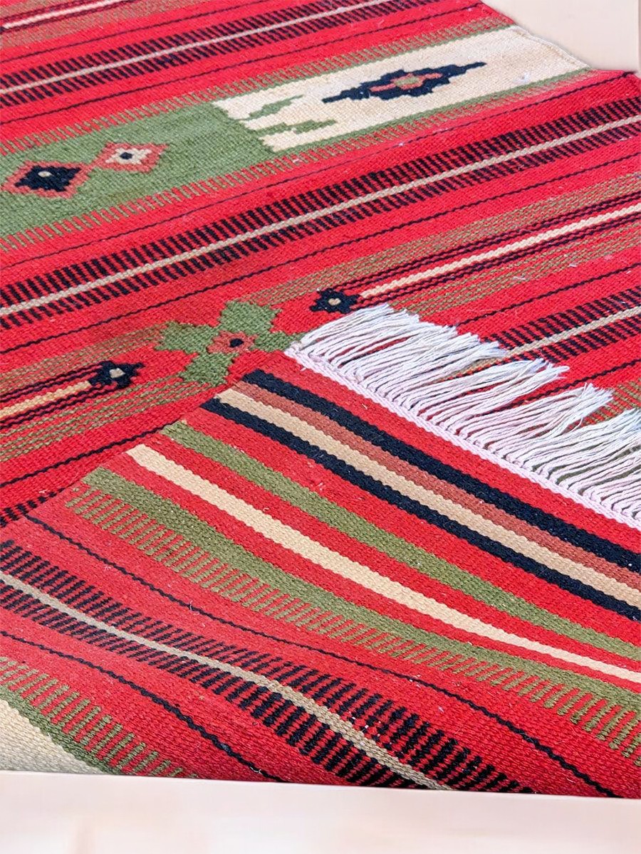 Velvetread - Size: 4.6 x 2.2