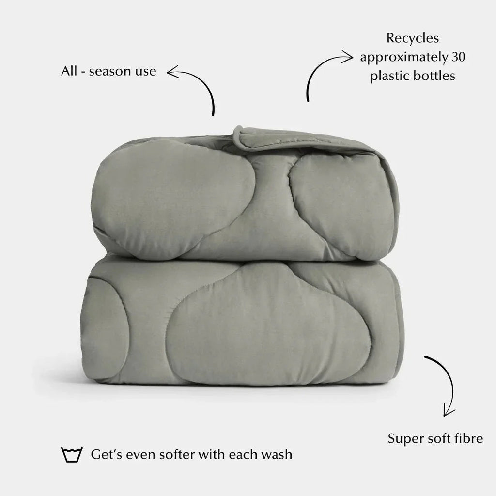 Quilted Snuggle Blanket in Grey