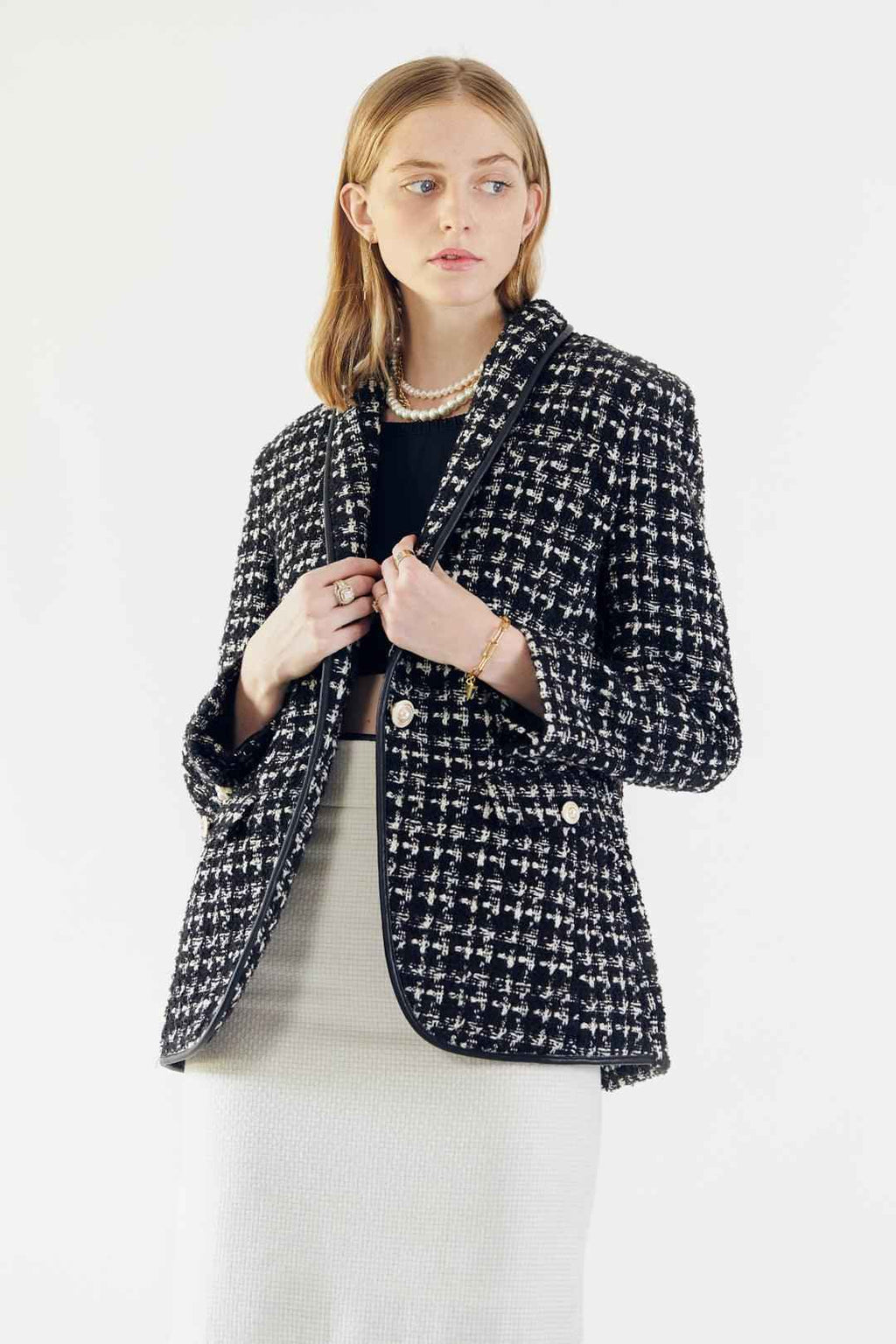 Black & White Tweed Checkers Blazer – Women’s Chic Tailored Jacket