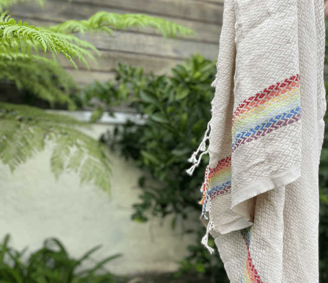 Turkish Towel – Lightweight, Quick-Drying & Handwoven Cotton