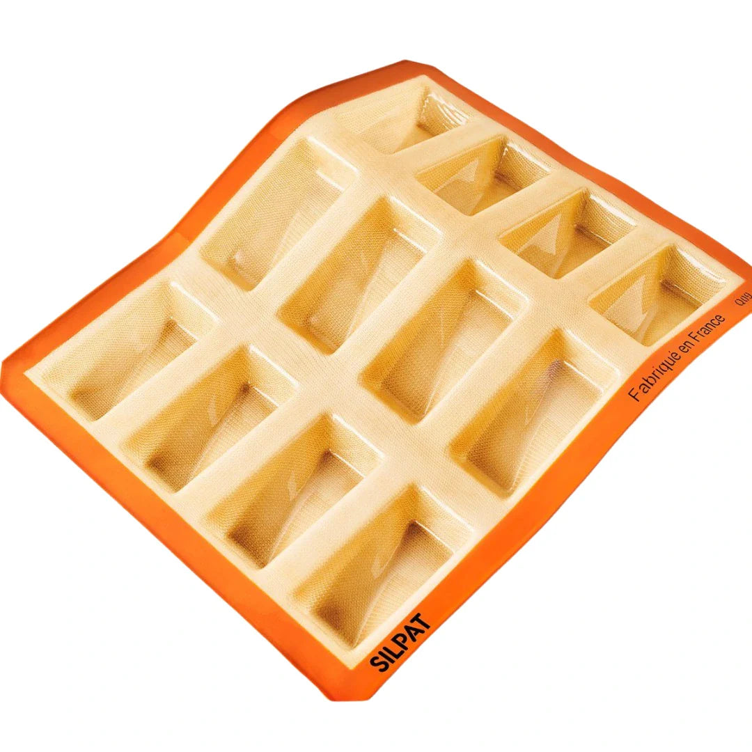 Silpat Twisted Bar Mold