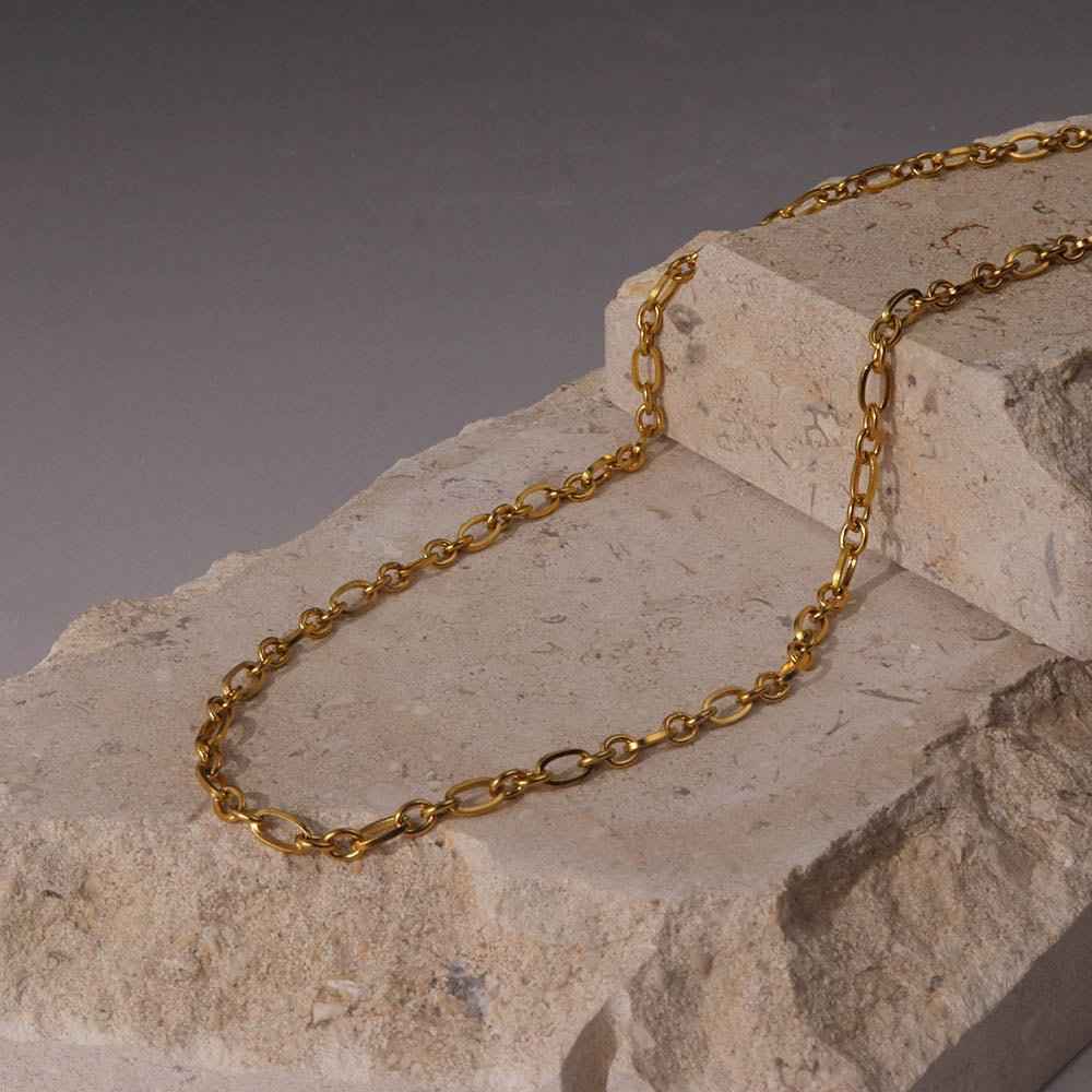 ADELINE CHAIN NECKLACE