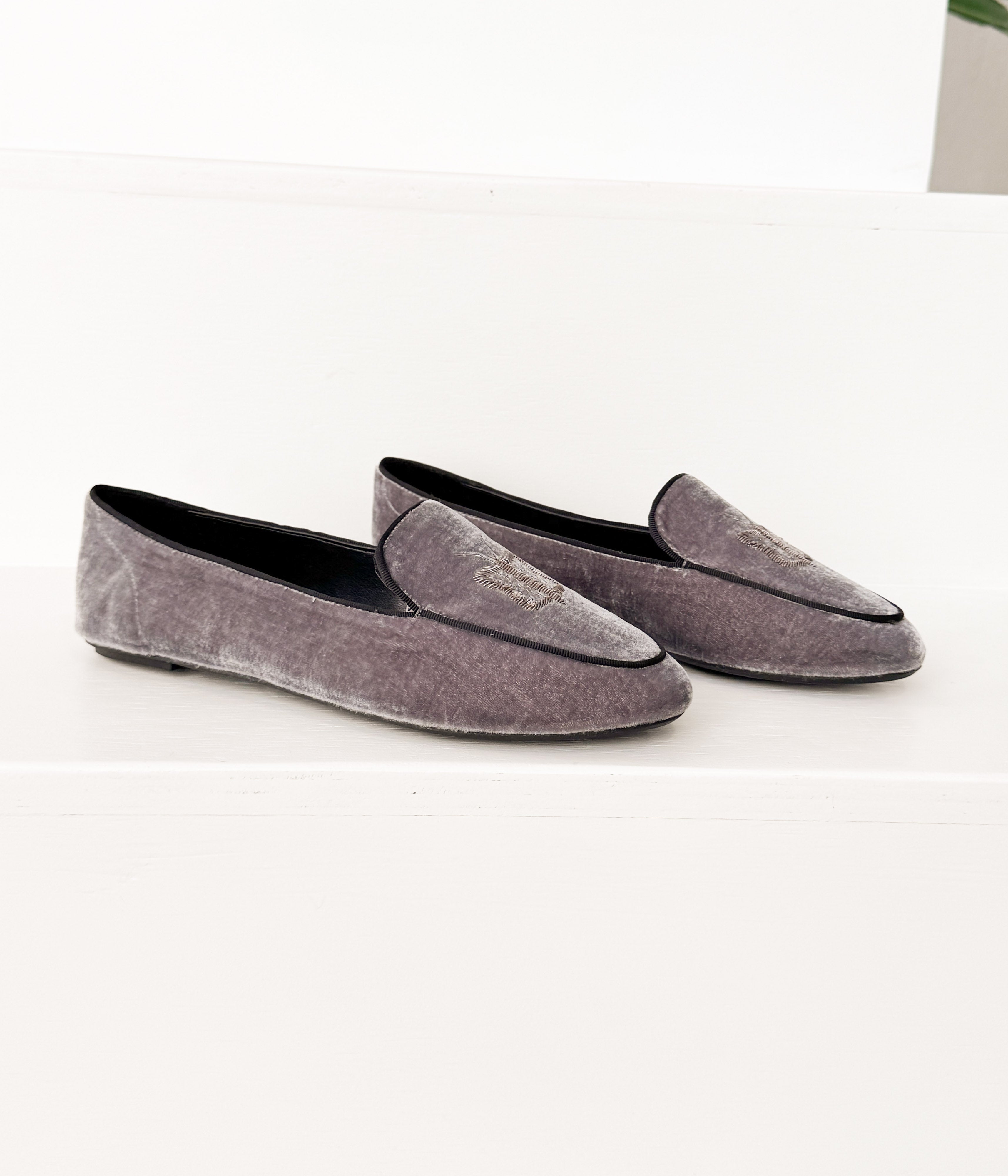 Butterfly Velvet Flats in Grey