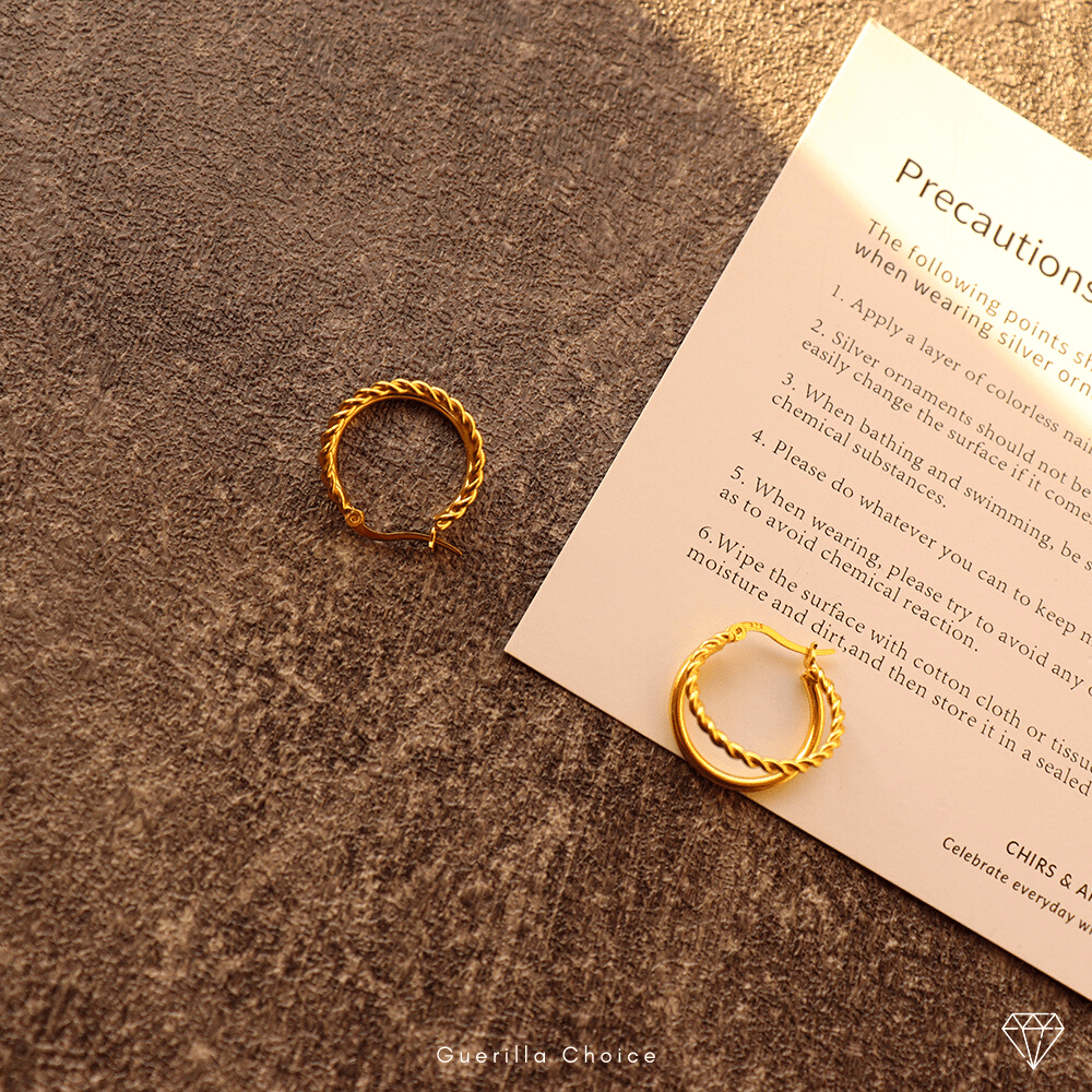 DOINA CHARM EARRINGS - Lolomo!