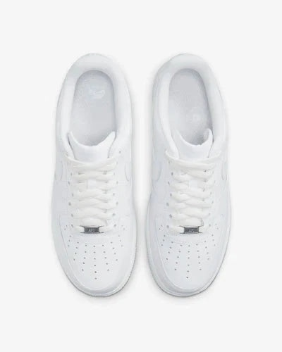 Nike Air Force 1 Low Triple White ‘07 BRAND NEW, MEN AND WOMEN SIZE'S.