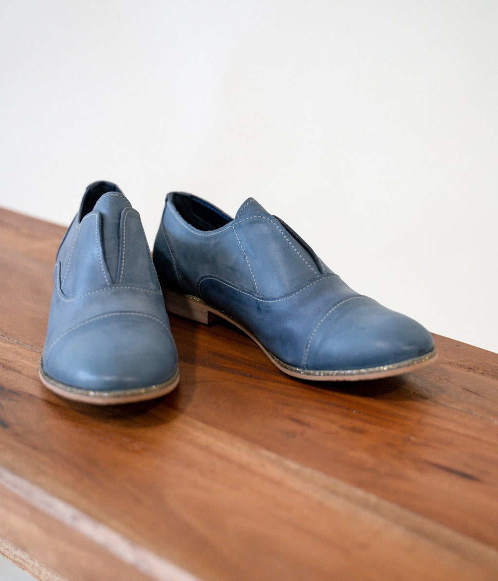 Slip Knot Loafer in Blue